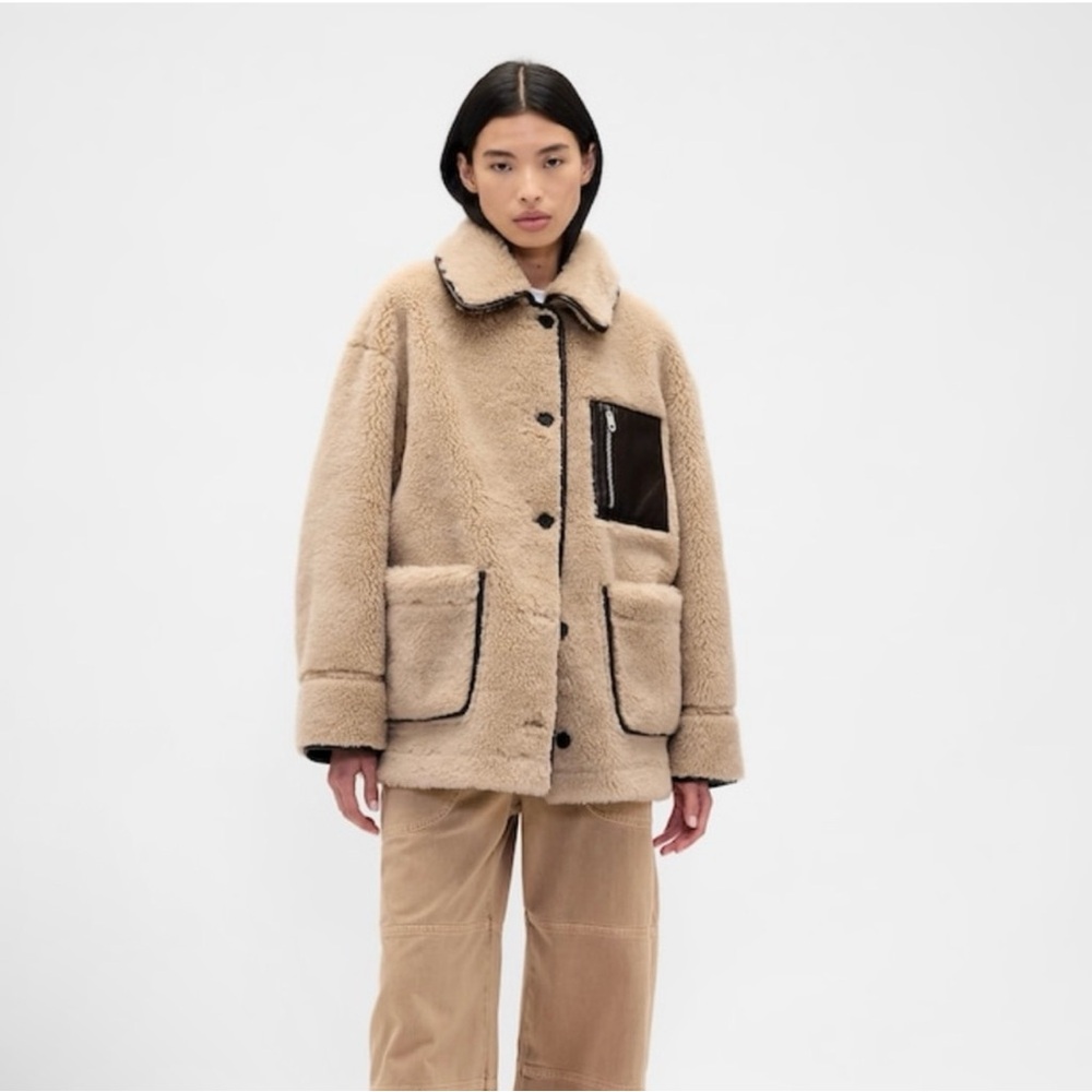 GAP Tan Teddy Jacket with Black Accents